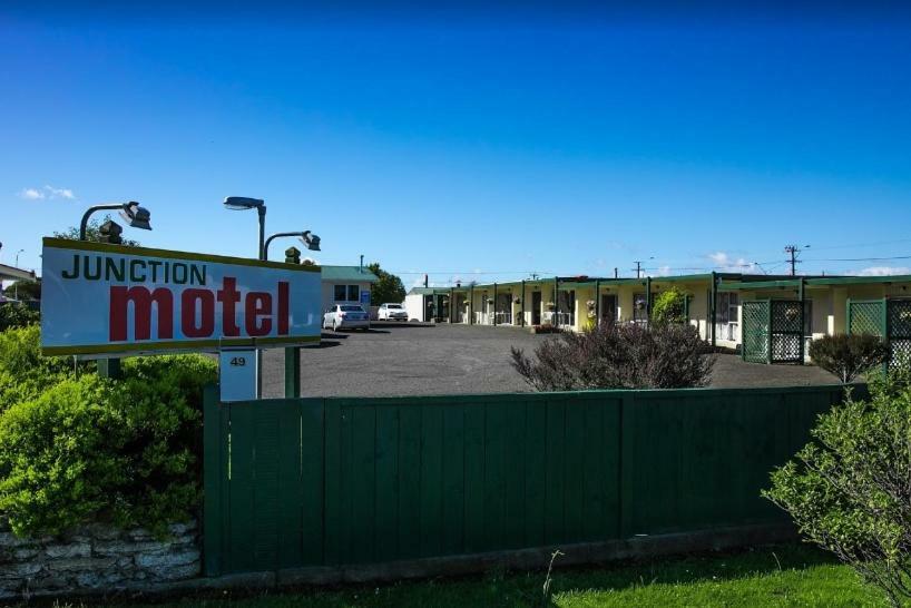 Junction Motel Sanson-Truck Motel ภายนอก รูปภาพ