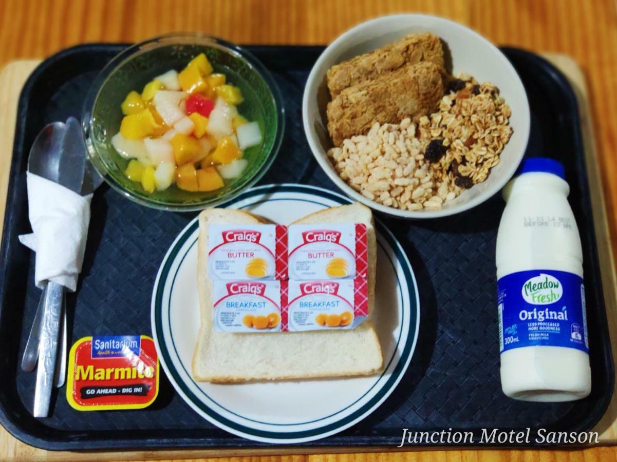 Junction Motel Sanson-Truck Motel ภายนอก รูปภาพ